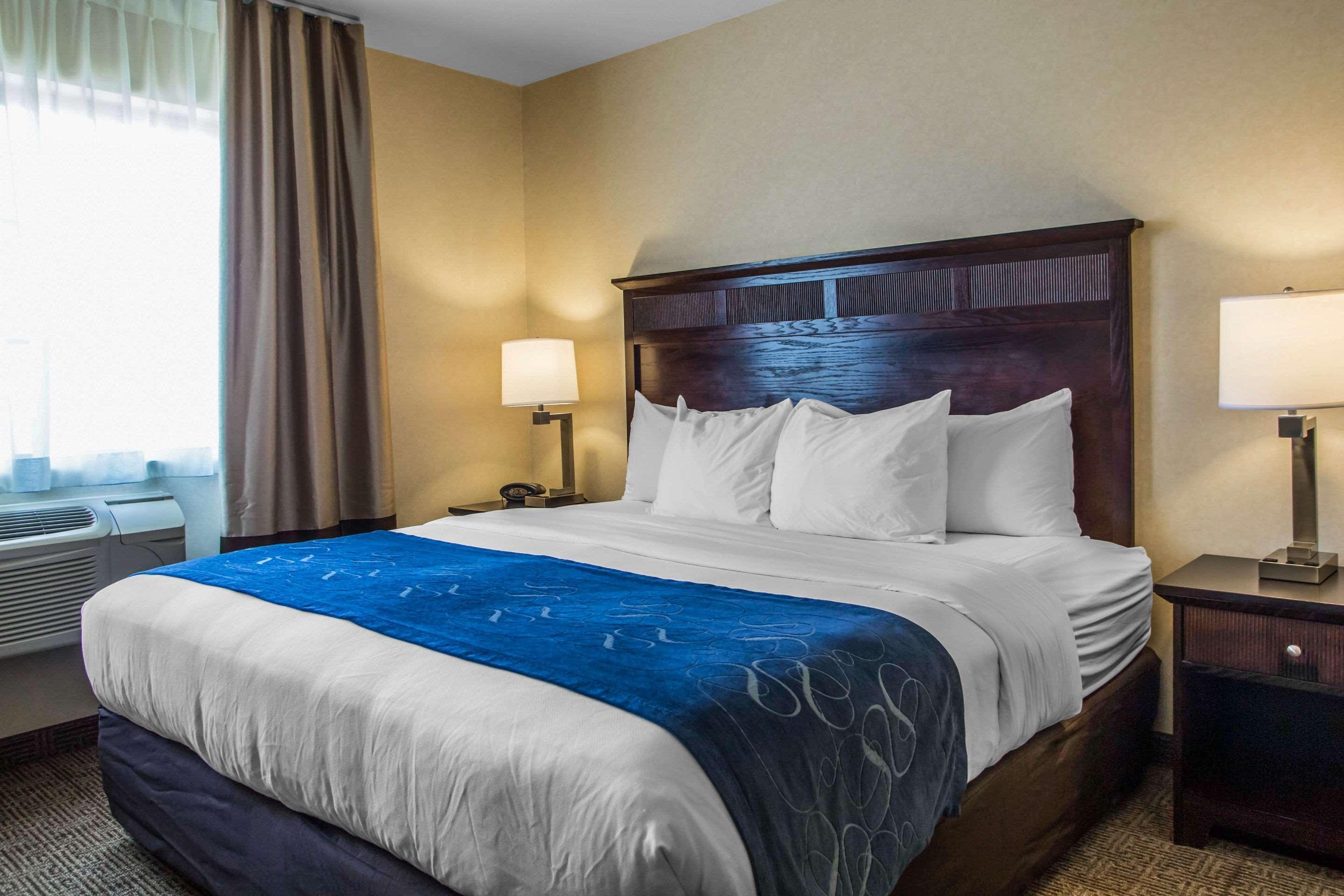 Comfort Suites Lake Geneva East Экстерьер фото