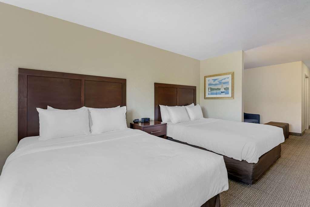 Comfort Suites Lake Geneva East Номер фото