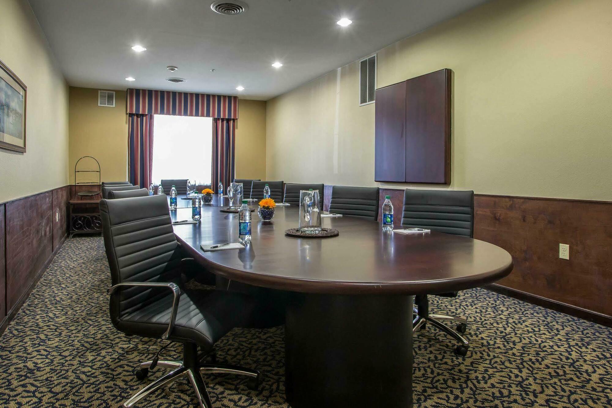 Comfort Suites Lake Geneva East Экстерьер фото
